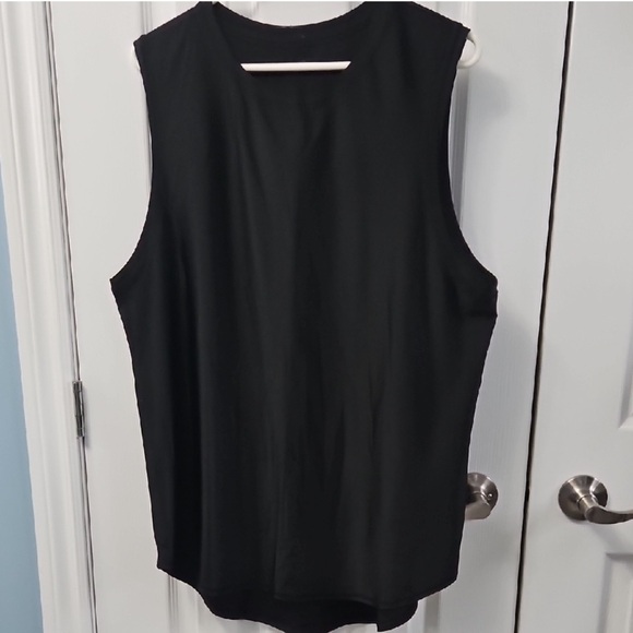lululemon athletica Tops - Lululemon Athletica Black Muscle Tank Top XL